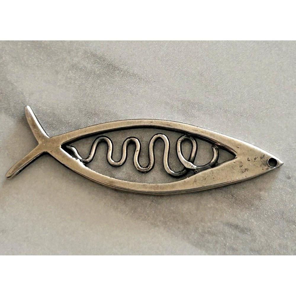 Vintage Sterling Silver Fish Pendant 925 Hecho Taxco Mexico Signed Eagle Mark